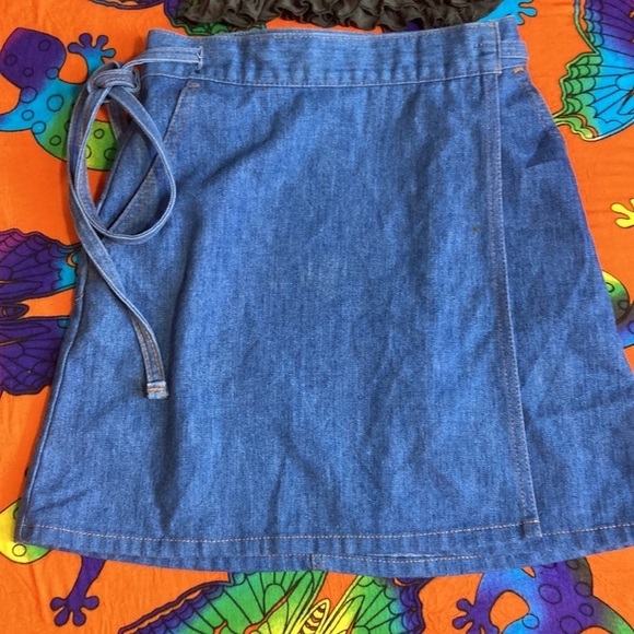 Levi's Dresses & Skirts - Vintage 1960s 1970sLEVIS Orange tab wrap skirt with POCKETS